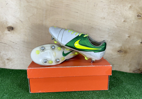 Scarpe nike ctr360 maestri iii - nike,
