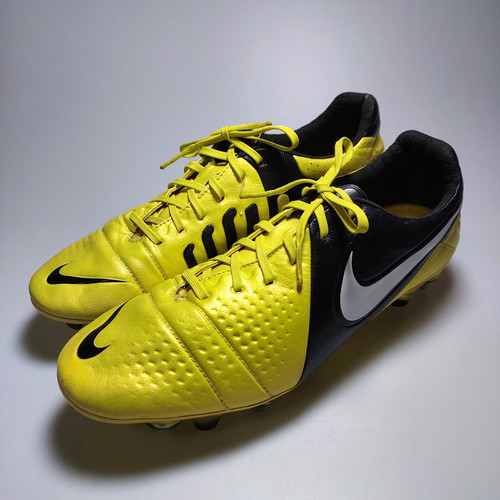 Nike ctr360 maestri iii - nike,