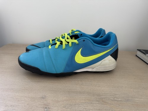 Nike ctr360 maestri - ctr360, libretto